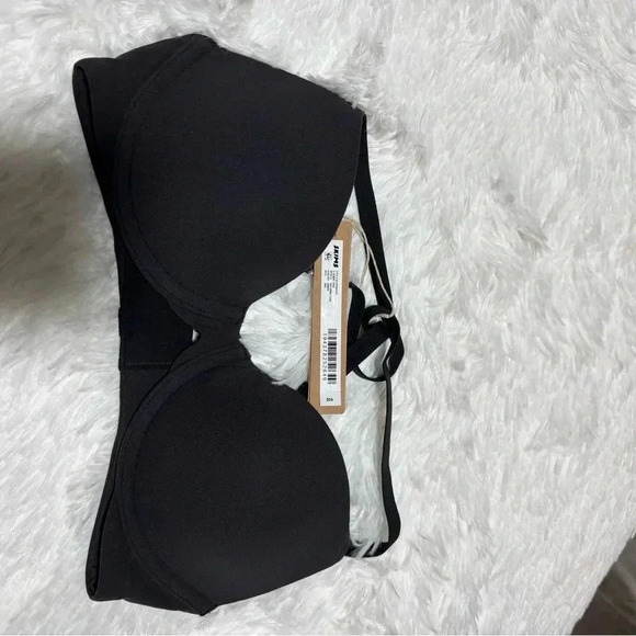 Skims  first everybody - Picture 4 of 7